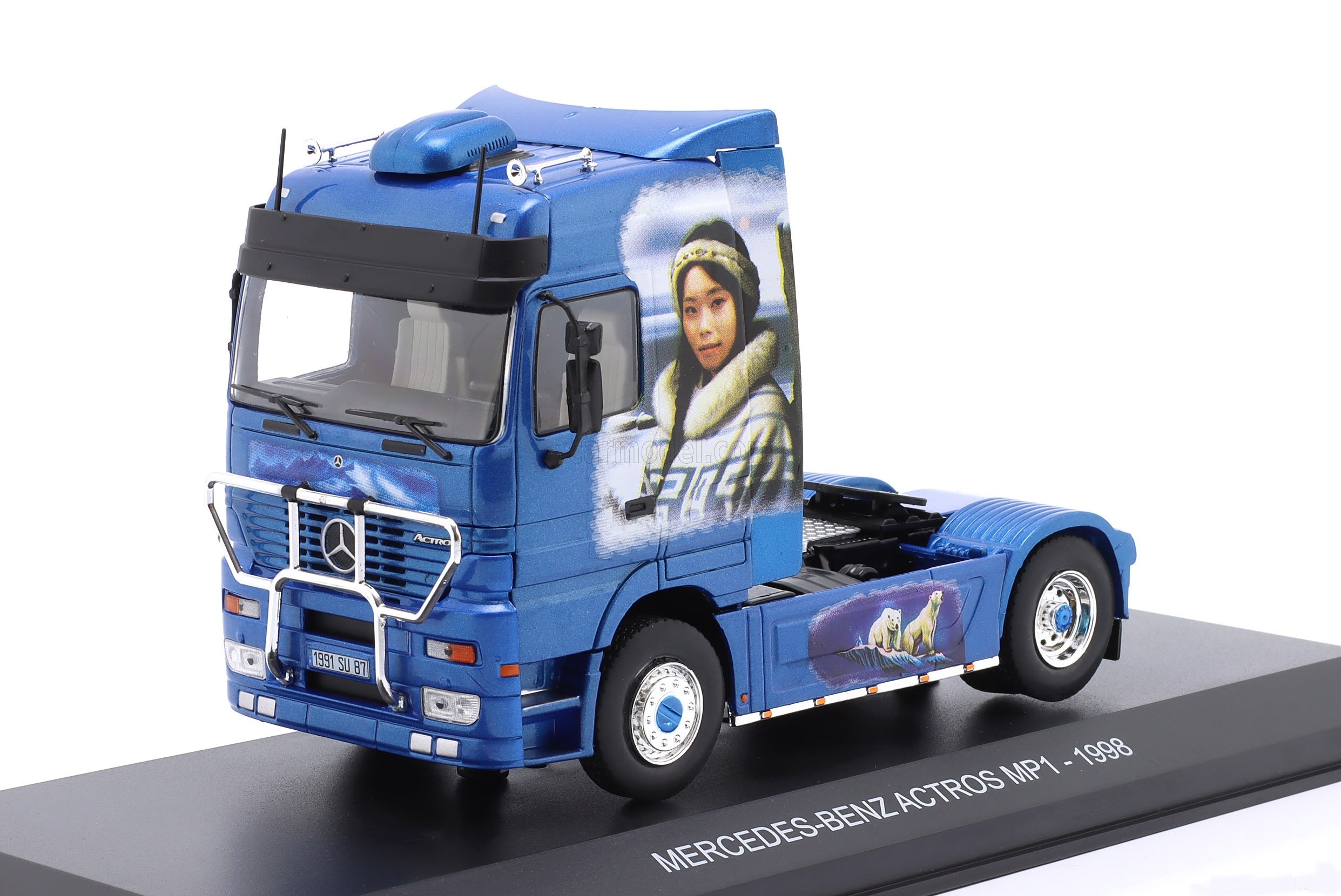 1:43 MERCEDES-BENZ Actros MP1 (1998) Alemania, Truck Tuning Collection - TTC010