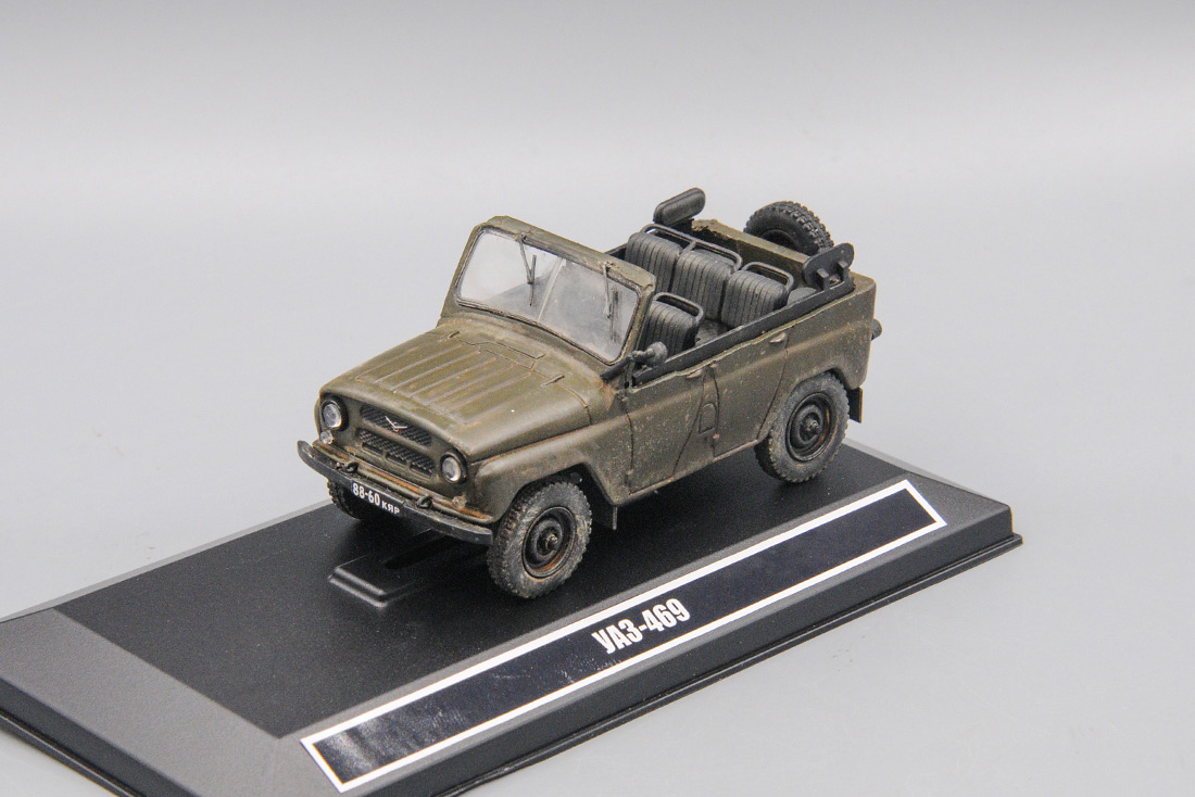 1:43 УАЗ 469 с следами эксплуатации, без тента (вариант 2) - OF081-2