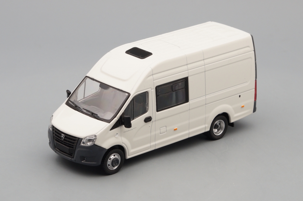 1:43 ГАЗель Next A32R32 грузопассажирская, белый - H654