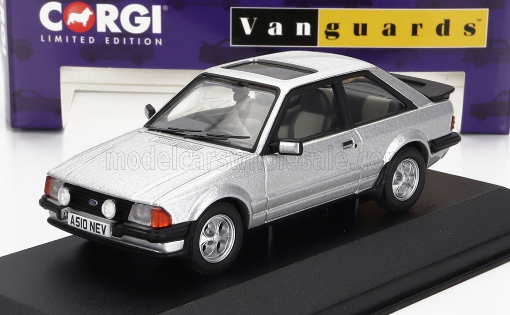 1:43 FORD Escort Mkiii Xr3i (1988), Silver - VA11017