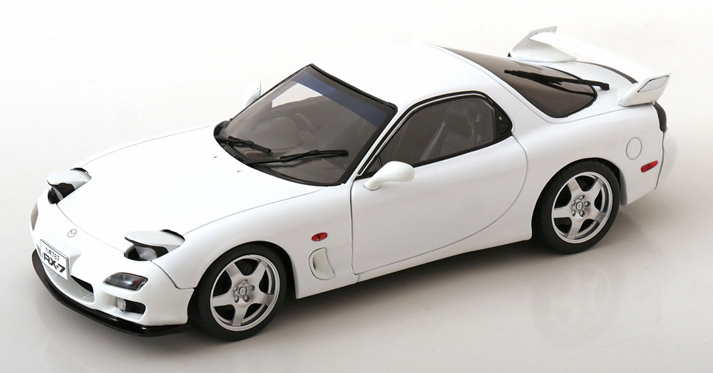 1:18 MAZDA RX7 Type RS (FD3S) (2001), white - S1810607