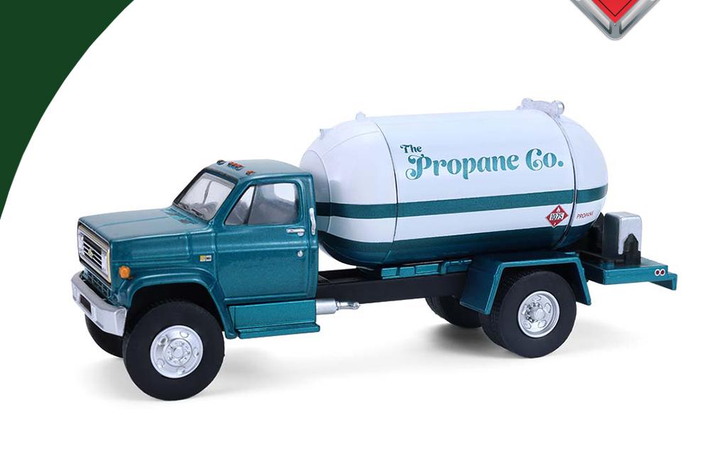 1:64 CHEVROLET C-60 Propane Truck *S.D. Trucks Series 20* (1982), white / green - 45200B
