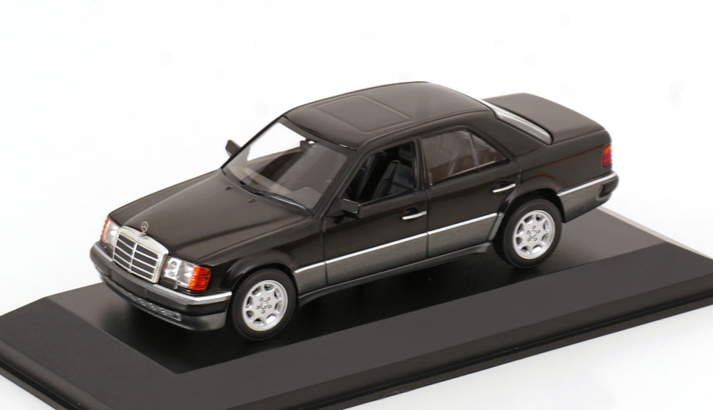 1:43 MERCEDES-BENZ 500E V8 (1991), black grey - 940037160