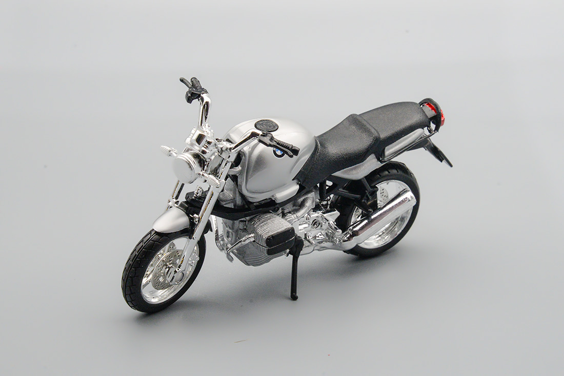 1:18 BMW R1100R, Silver - 18-51026