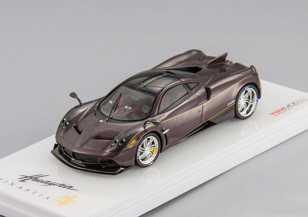 1:43 Pagani Huayra Dinastia Chiwen - 'Protective Dragon' (red carbon) - TSM430120