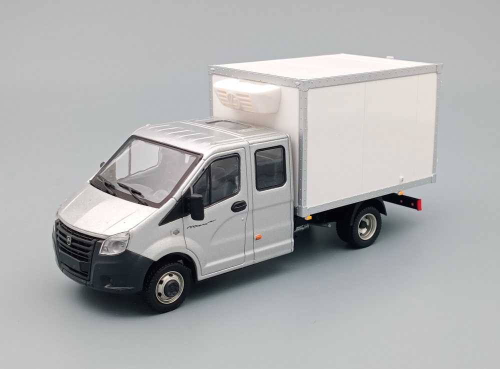 1:43 ГАЗель NEXT A22R33 рефрижератор, серебристый - H563 BC