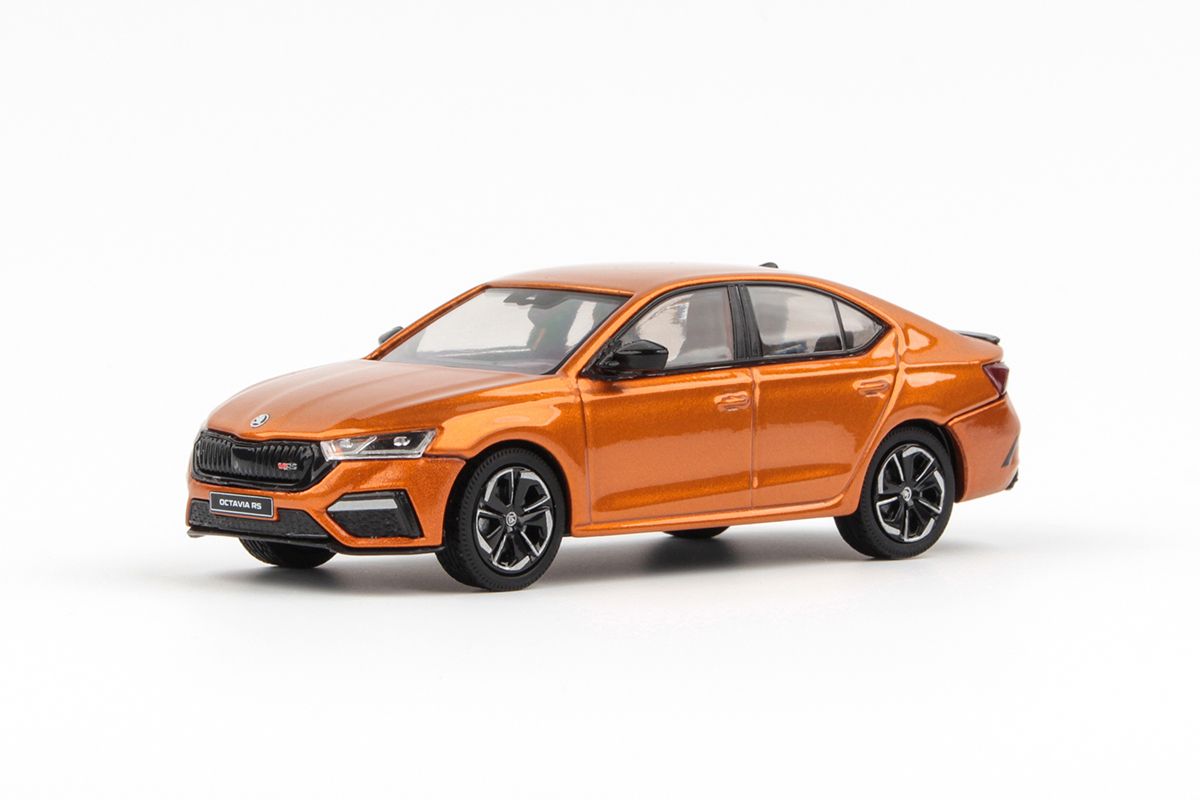 1:43 SKODA Octavia IV RS (2020),Oranžová Phoenix Metalíza - 037JE