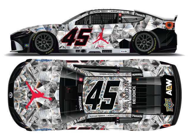 1:64 Toyota Camry XSE #45 Tyler Reddick *Jordan Brand Crystal* black/white/red 2025 - C452565JODTK