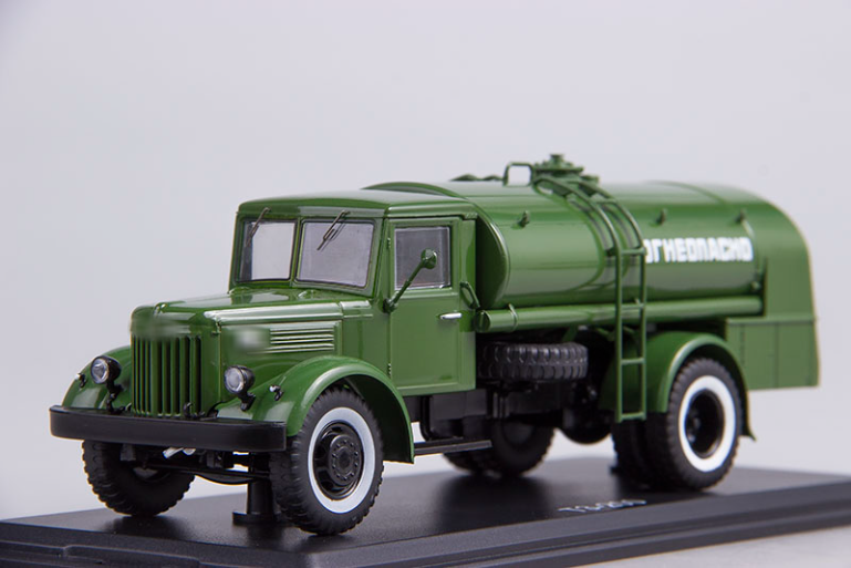 1:43 (Б/У) Топливозаправщик ТЗ-200 (на шасси МАЗ-200), хаки - SSM1078-X1