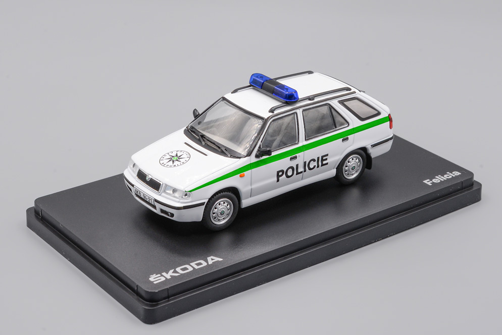 1:43 SKODA Felicia FL Combi (1998) - Police CZ - 730XA1