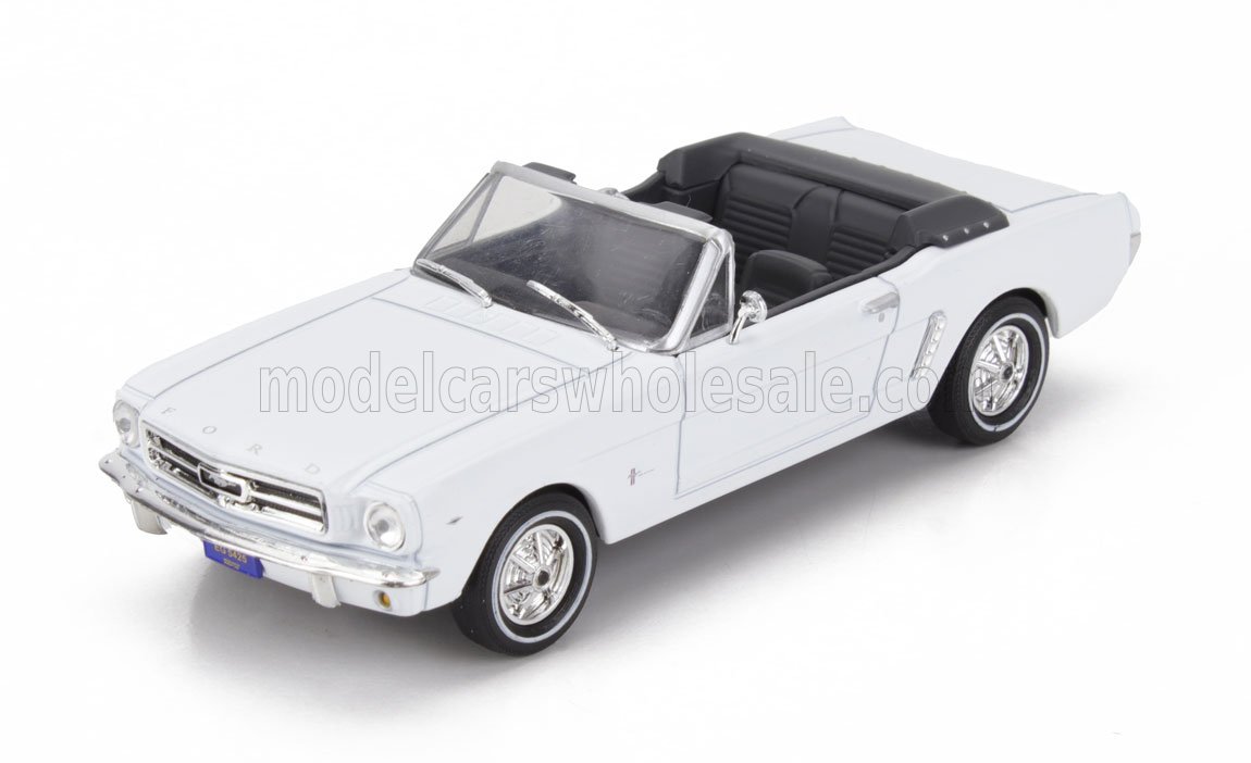 1:43 FORD Mustang Cabriolet Open (1965), white - ABDEA026