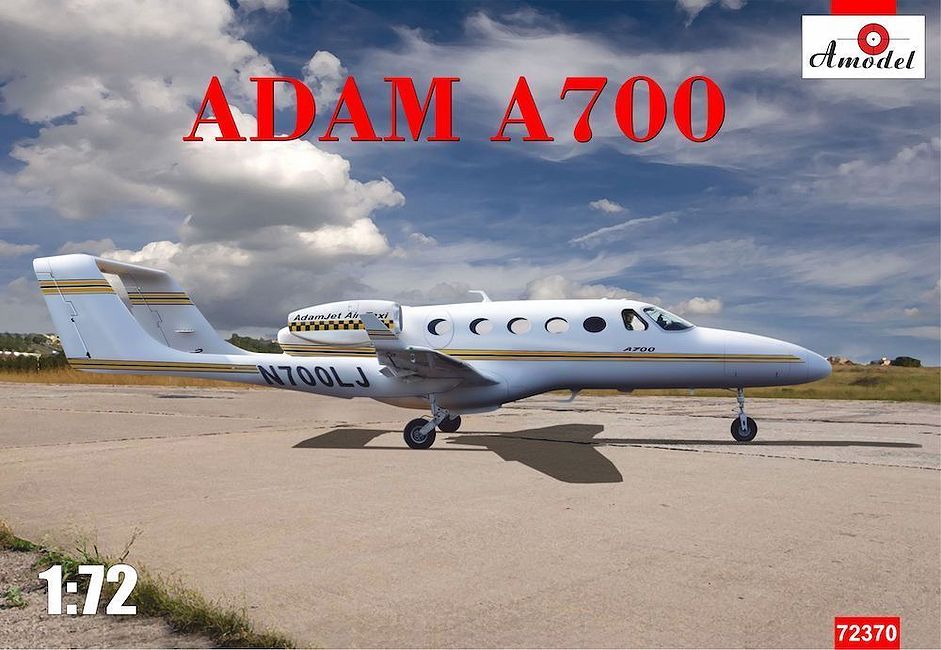 1:72 Сборная модель Американский пассажирский самолёт Adam А700 - 72370