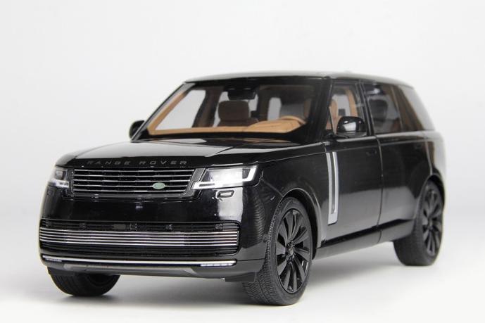 1:18 LAND ROVER  Range Rover (2022), черный - LCD18017-BL