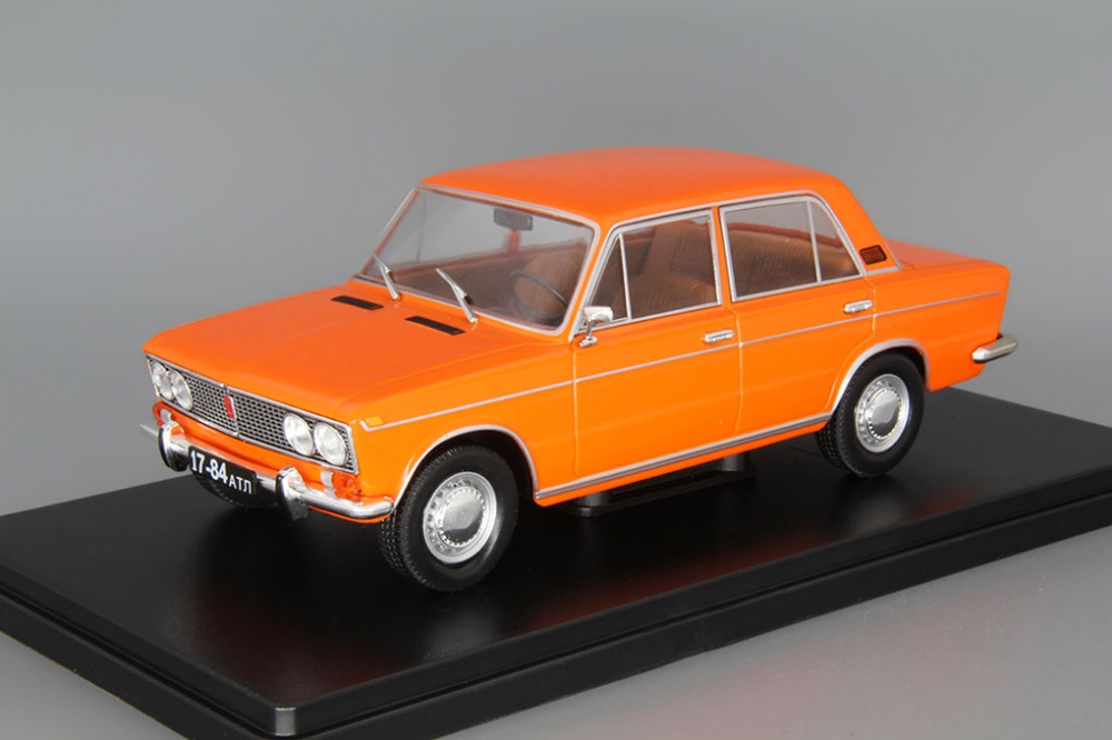 1:24 ВАЗ 2103 'Жигули', Легендарные Советские Автомобили 13, оранжевый - LSA013