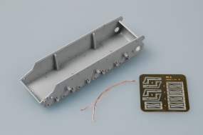 1:48 Сборная модель Танк Russian KV-1 Tank (с накладной броней), 1941 - 84811