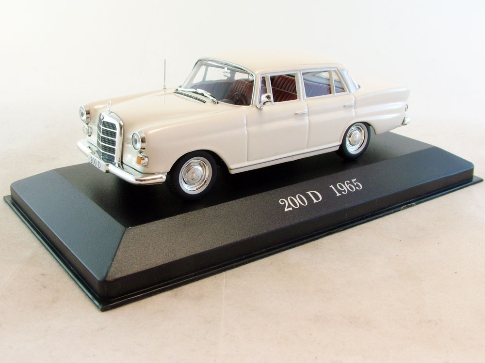 1:43 MERCEDES-BENZ 200 D (1965), Mercedes-Benz Offizielle Modell-Sammlung 61, белый - MB061
