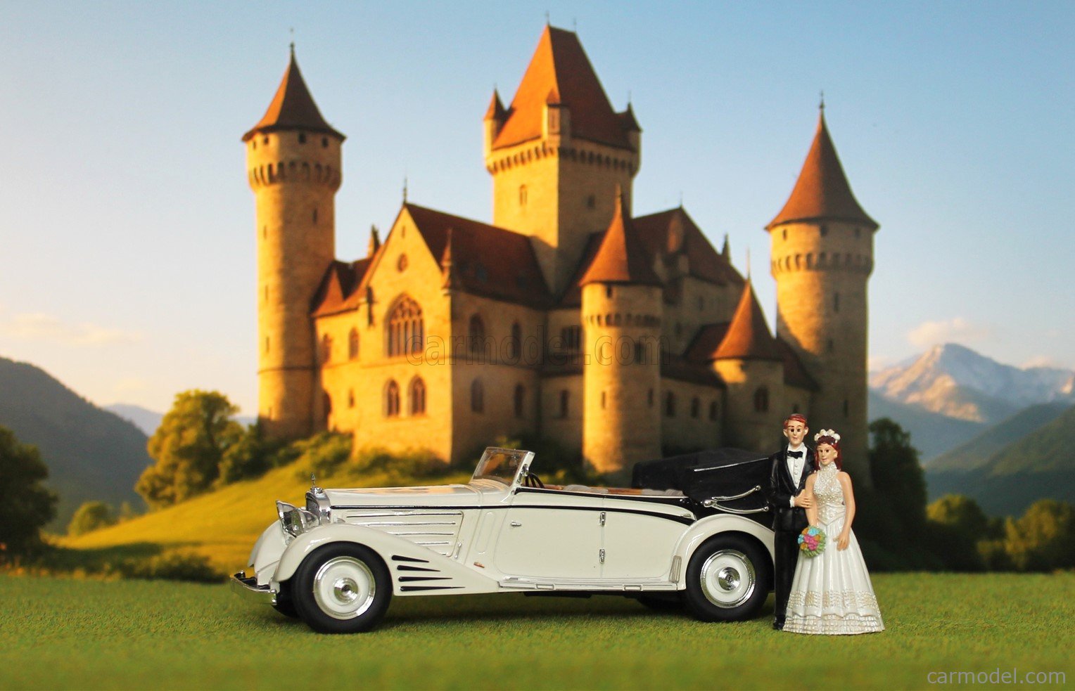 1:43 MAYBACH ZEPPELIN DS8 CABRIOLET OPEN 1934 - MATRIMONIO - JUST MARRIED - WEDDING WITH 2 FIGURES - MX41301-012(202777)