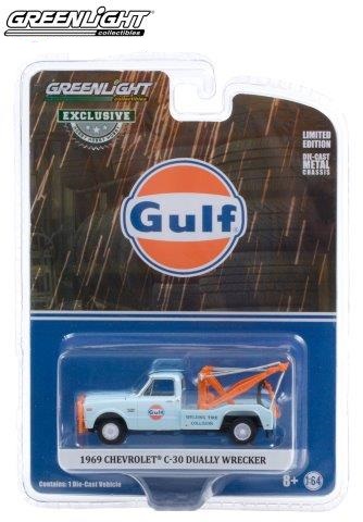 1:64 CHEVROLET C-30 эвакуатор 'Gulf Oil' 1969 - 30275