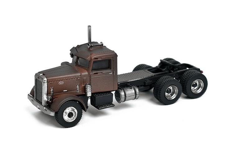 1:87 PETERBILT 281 (1955), brown - 85752