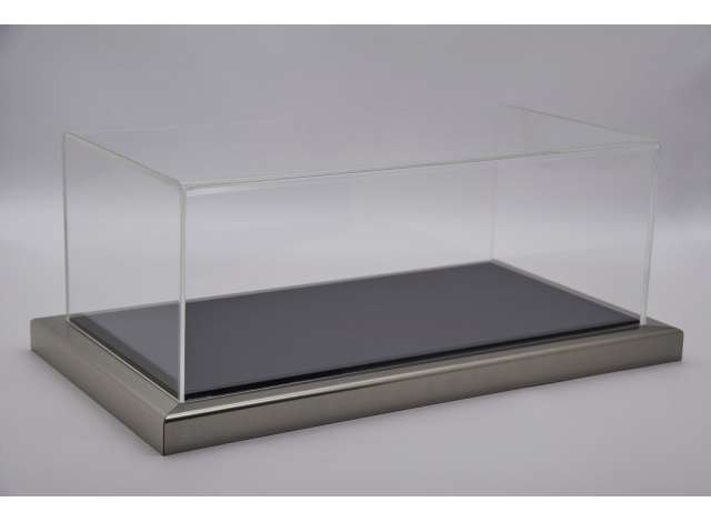 1:43 Display Case with Black Carbon and Metal base. 170x80x70mm - atl10159