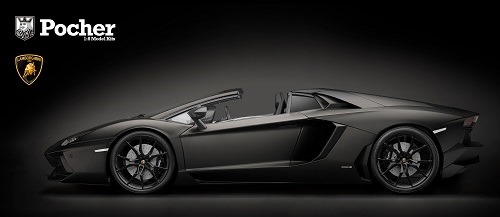 1:8 Сборная модель LAMBORGHINI Aventador LP700-4 Roadster Nero Nemesis - HK121