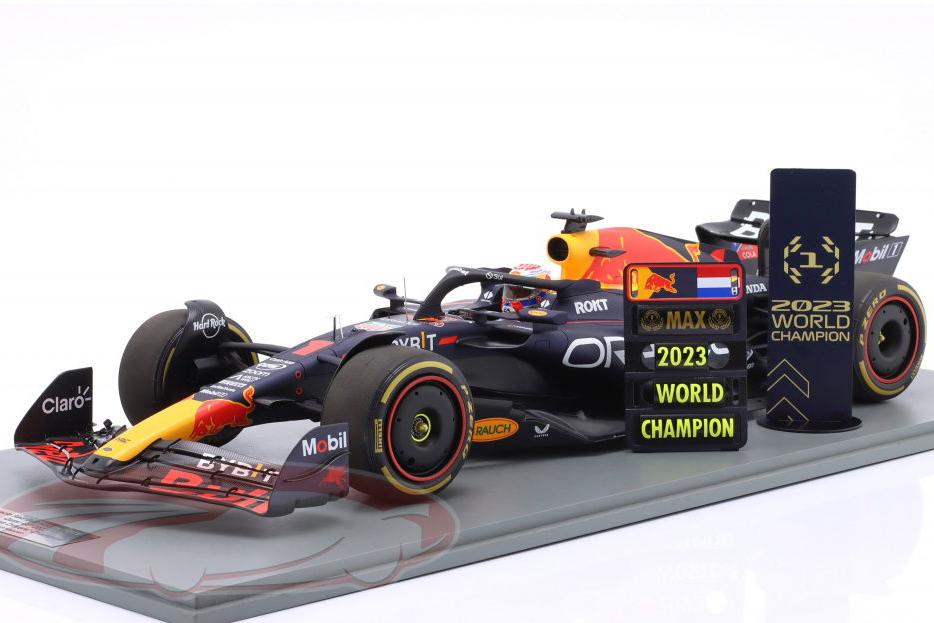 1:12 RED BULL Racing RB19 №1 Pole Position and Winner Qatar GP Formula 1 World Champion Max Verstappen (2023) - 12S040