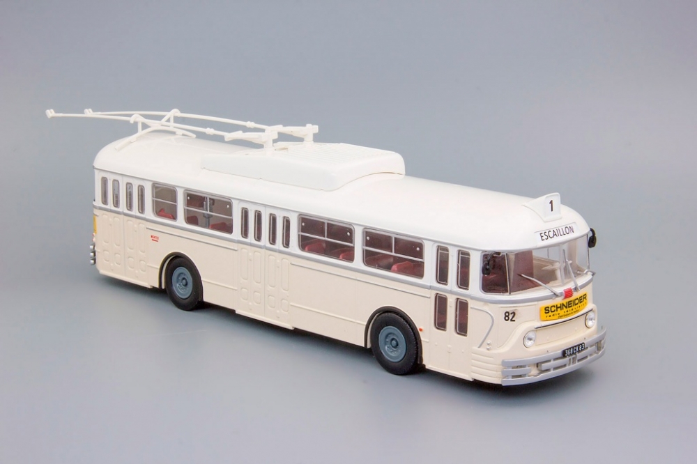 1:43 Chausson Vetra VBC (1963), beige / white - BC110