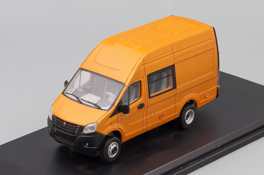 1:43 Грузопассажирский Горький Некст (короткая база), оранжевый - GST-M006