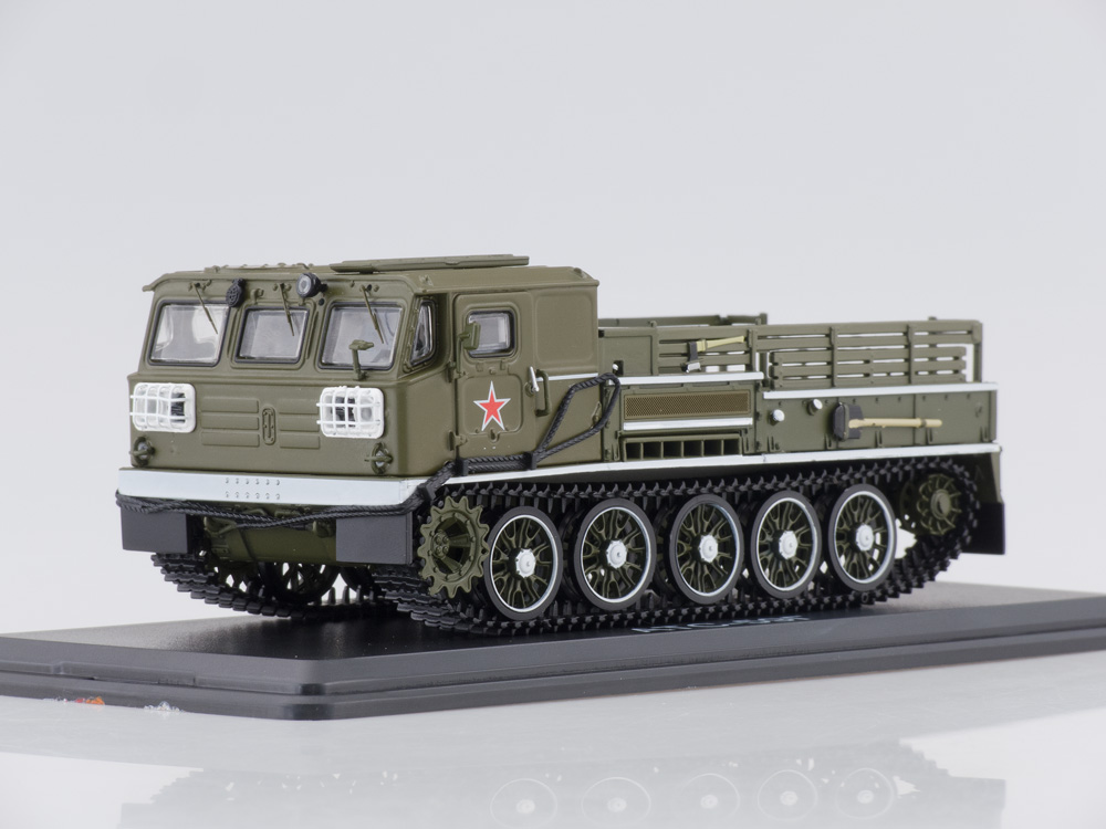 1:43 Артиллерийский гусеничный тягач АТС-59Г, парадный - SSM3019