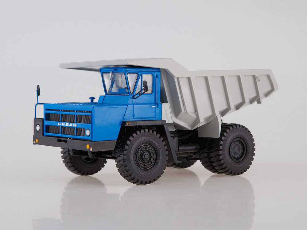 1:43 БЕЛАЗ-7522 ранний Карьерный самосвал, синий / серый - 102217