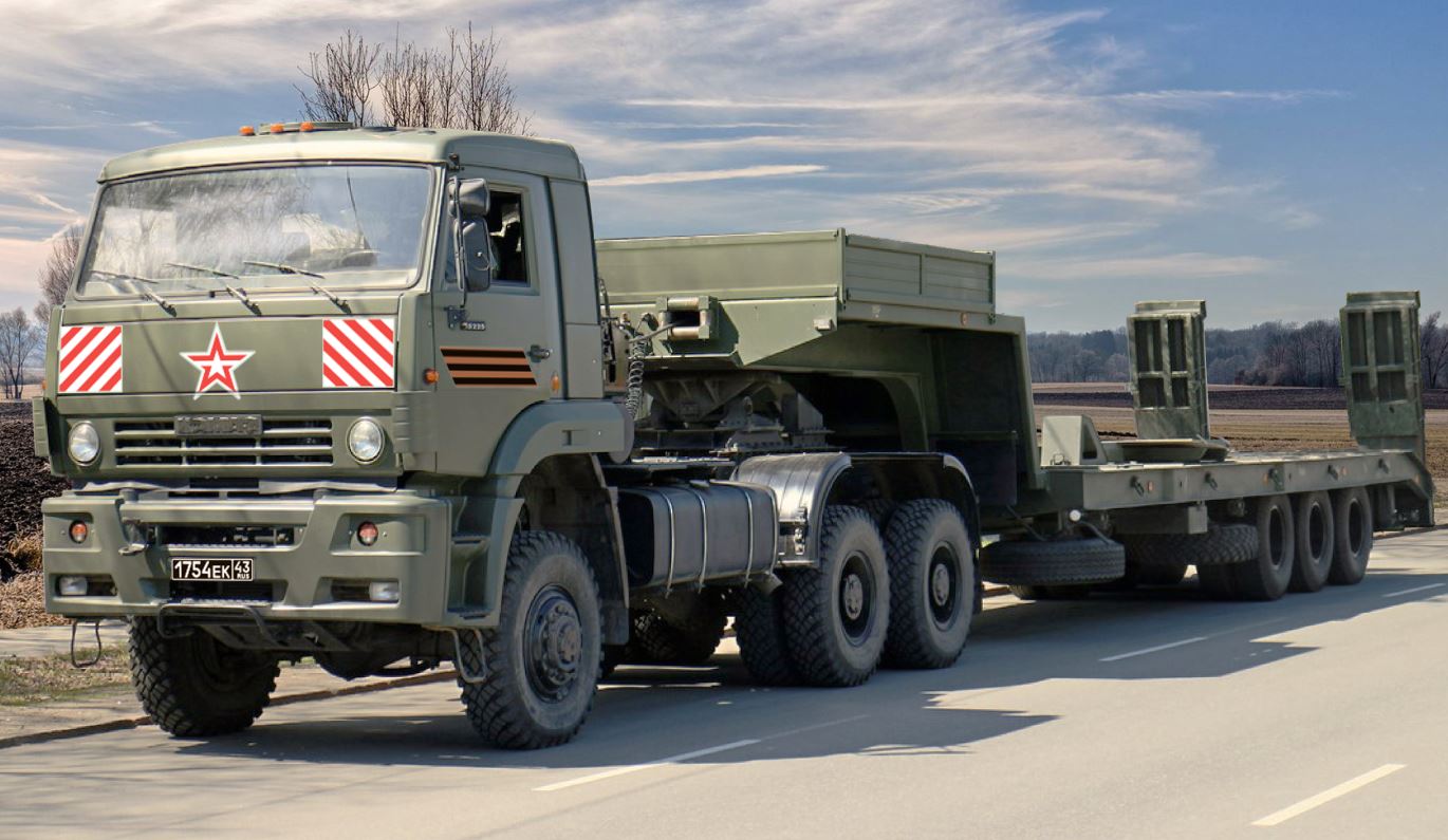 1:72 Сборная модель Военный седельный тягач с трейлером Камский грузовик-65225 - 307285