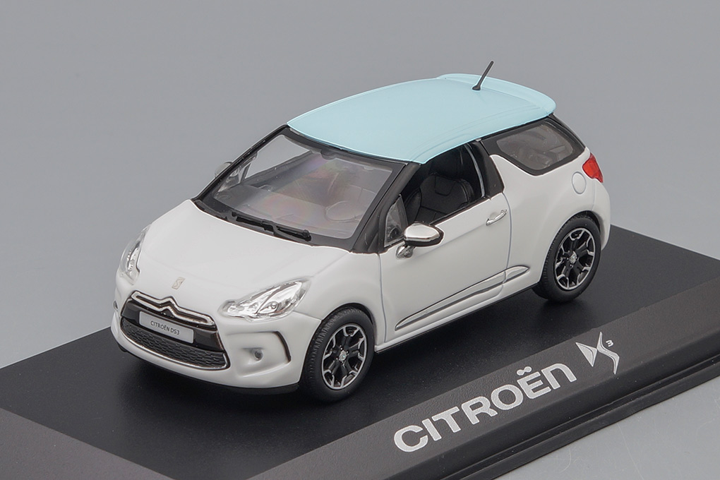 1:43 CITROEN DS3 Boticcelli Roof (2010), white / blue - 155280