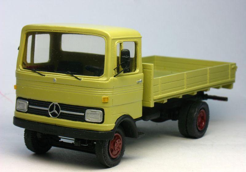1:43 MERCEDES-BENZ LP608 бортовой - P6-00