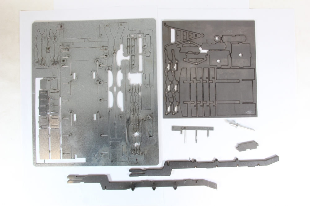 1:43 Кит Полуприцеп-тяжеловоз ЧМЗАП-83991-012 - WM006