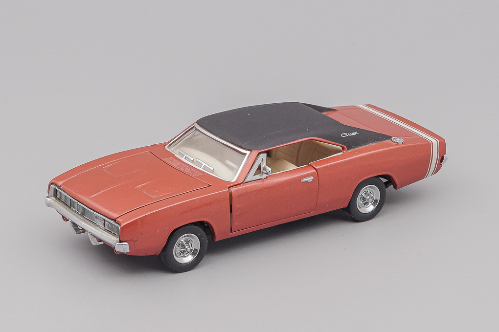 1:43 DODGE Charger HT Coupe 1968, copper / black - B11RJ56-X3