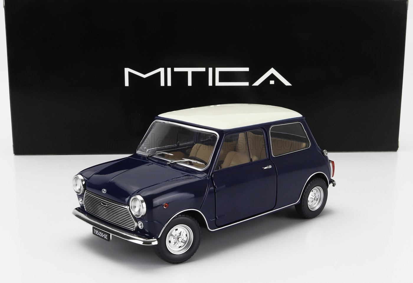 1:18 INNOCENTI Mini Cooper Mk2 (1968), Blue Ivory - 205005-D