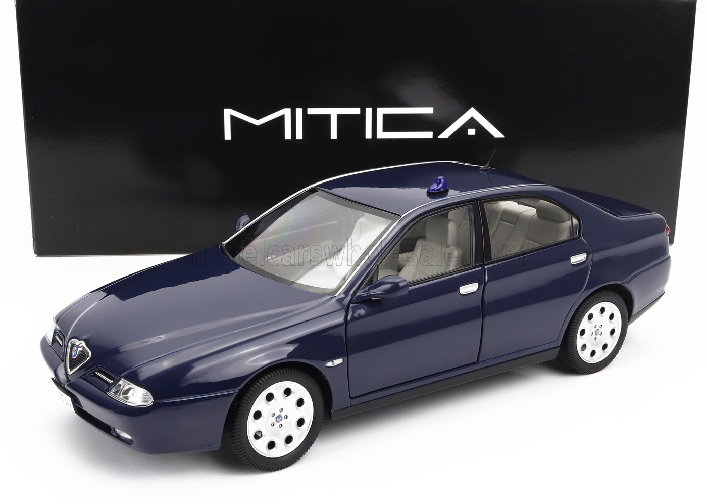 1:18 ALFA ROMEO 166 2.0 Twin Spark (with Decals Comando Carabinieri - Comando Gdf E Civile) (1998) - Police (lampeggiante Applicabile Con Biadesivo - Flashing Light With Double-sided Tape), Blue - 200034-D
