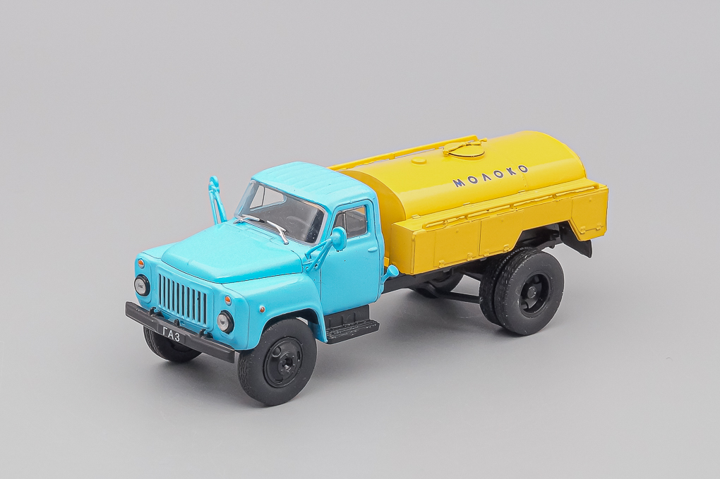 1:43 Горький 53-12 Молоко, голубой / желтый - LOT01208
