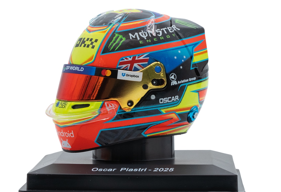 1:5 MINI HELMET Oscar Piastri #81 McLaren Formula 1 (2025) - 5HF196