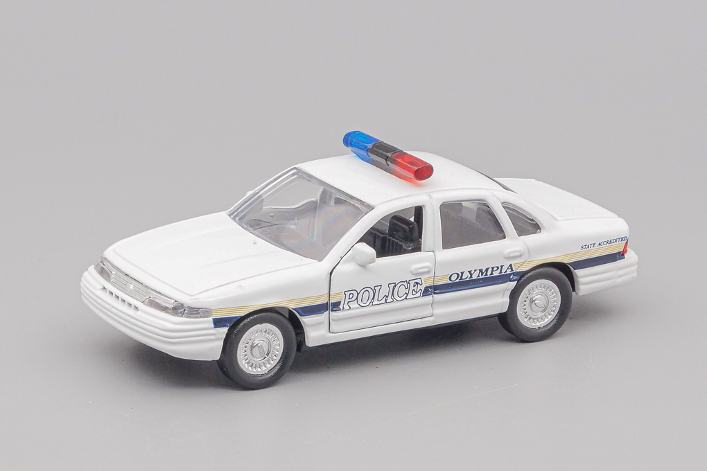 1:43 (Б/У) FORD Crown Victoria (1992) Olympia Washington Police 1998, white - RC046