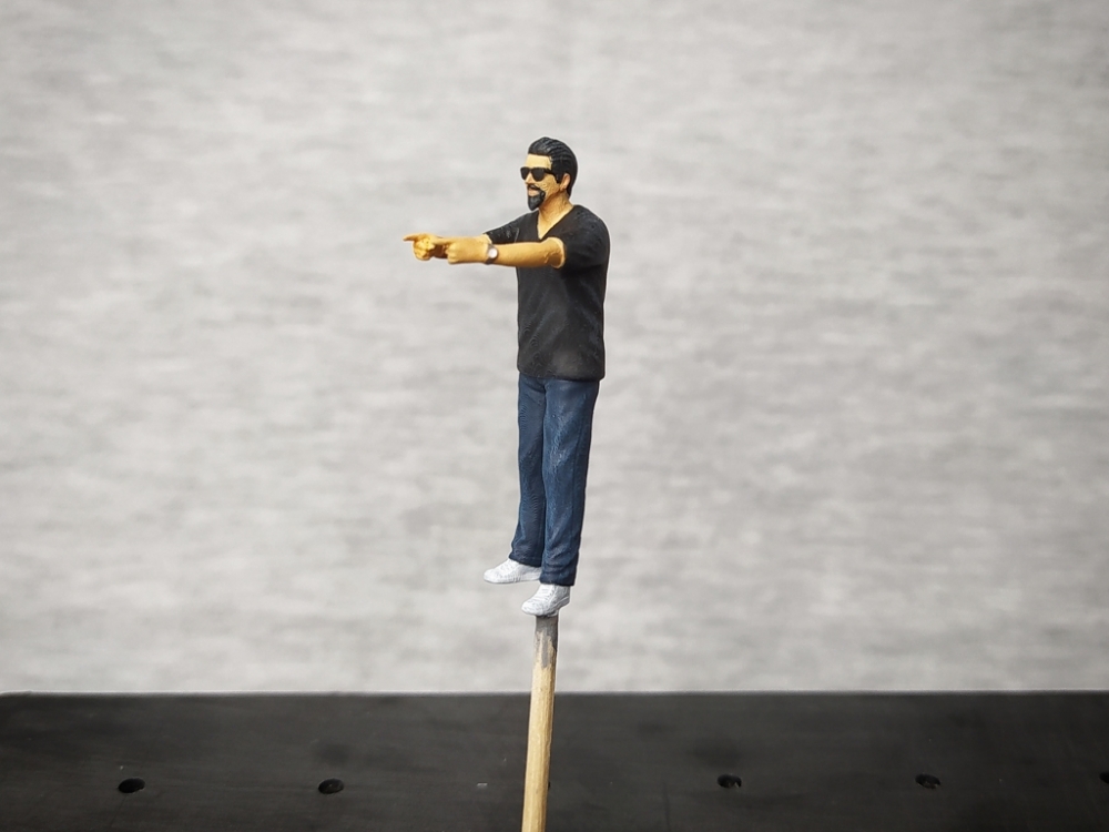 1:43 Фигура Ричард Роулингс, окрашенная - MMAN016