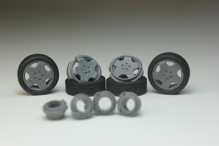 1:43 Комплект колес #31 (Mercedes) - KD031