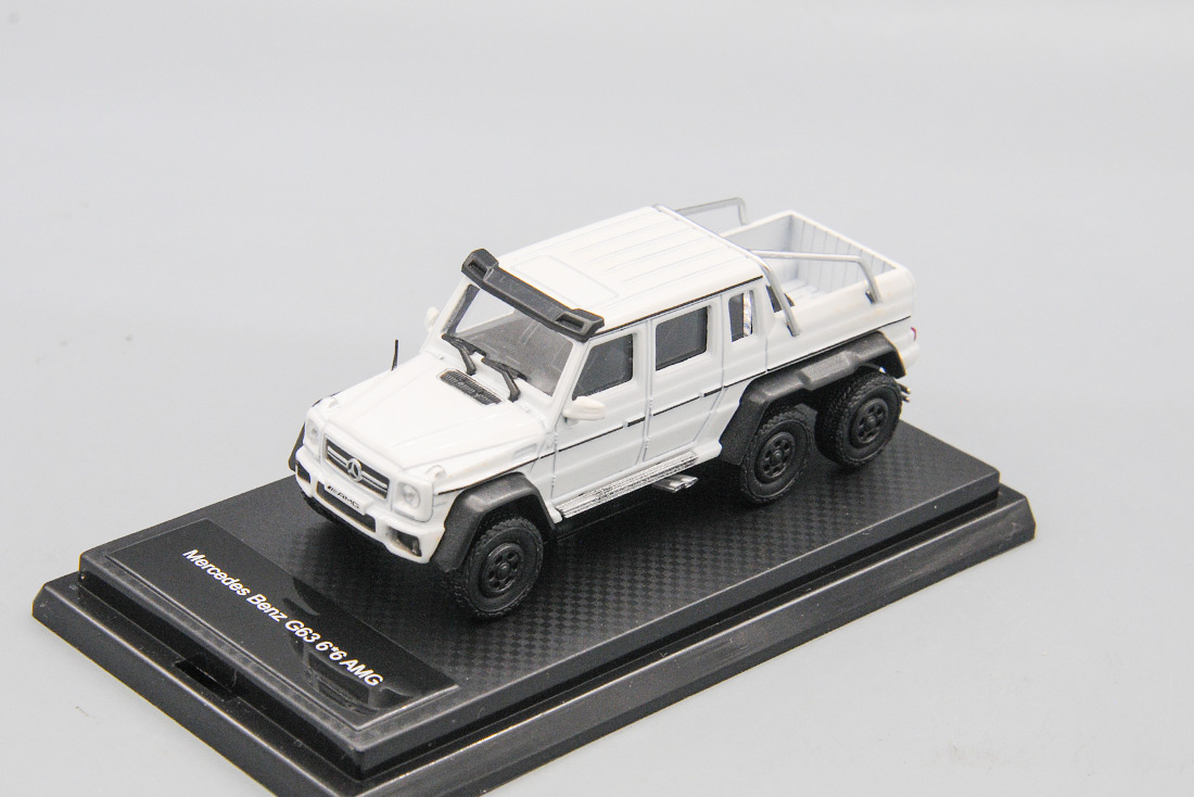 1:64 MERCEDES-BENZ G63 6X6 AMG, белый - CHPM-G63