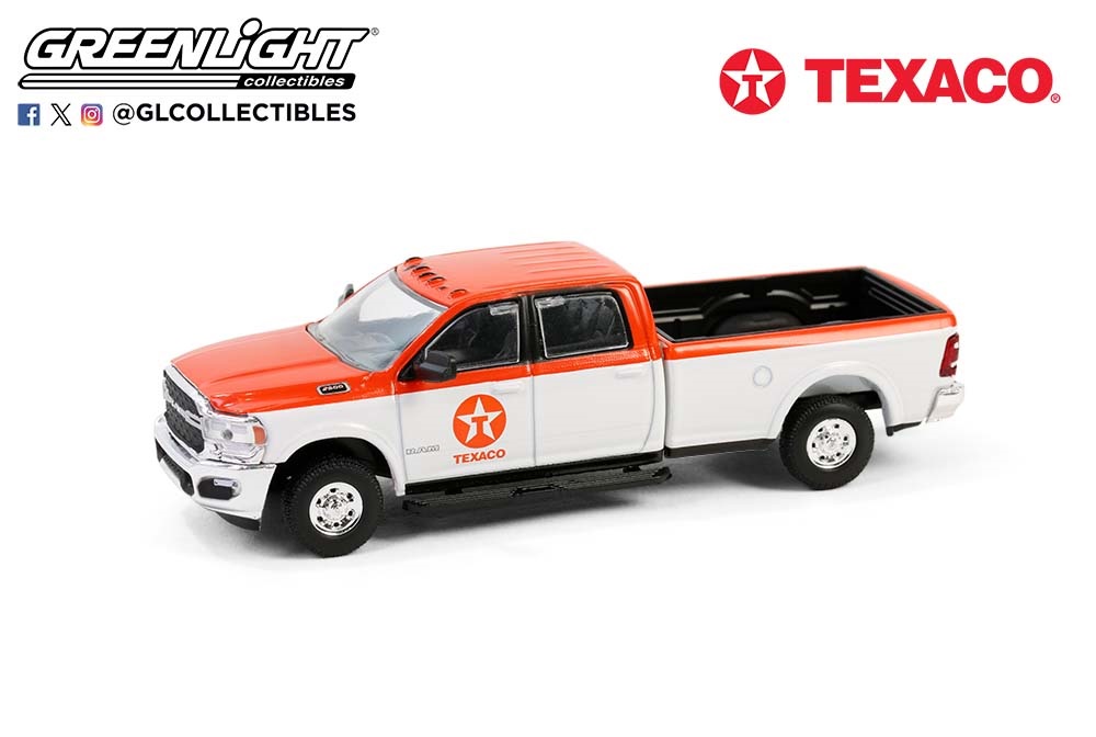 1:64 DODGE RAM 2500 'Texaco' (2023) White/Orange - 41165F