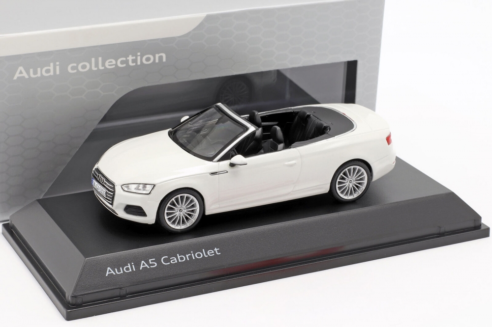 1:43 AUDI A5 Convertible 2017 Glacier White - 5011705332