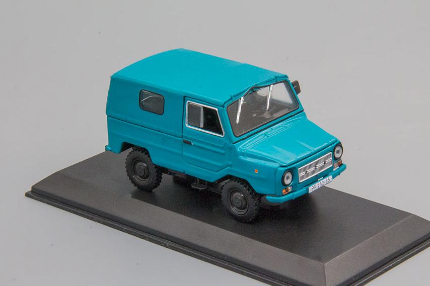1:43 ЛуаЗ 939M, Legendarni automobily minule ery 103 - LAME103