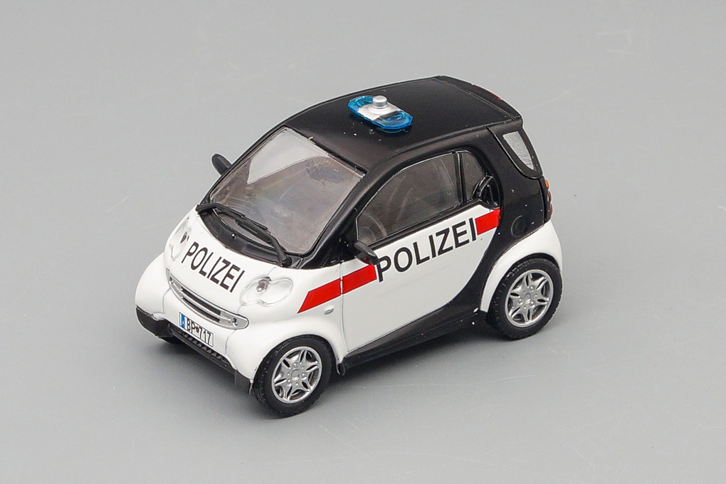 1:43 SMART Fortwo Полиция Австрии, Полицейские Машины Мира 45, белый - PCW045-X2