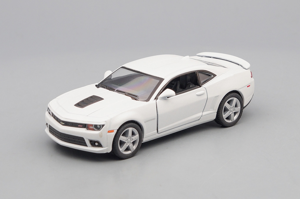 1:38 CHEVROLET Camaro (2014), white - KS-008-3