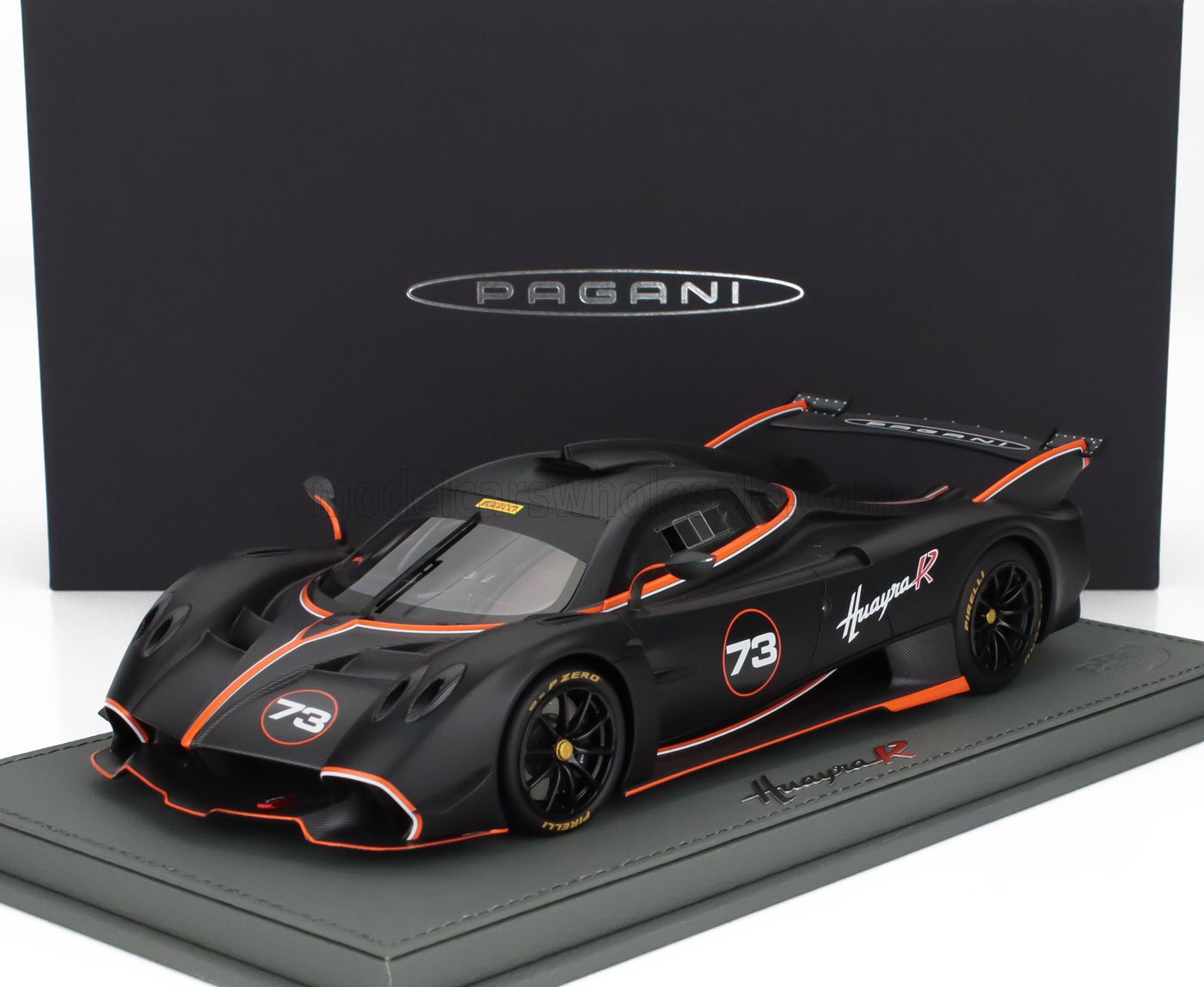 1:18 PAGANI Huayra R №73 Racing (2021) - Con Vetrina - With Showcase, Matt Black Carbon - P18218D-VET