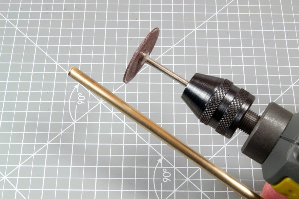 BRASS PIPES 0,5mm, 5 units - AK9104